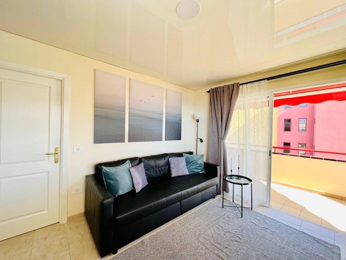 Cozy Beachfront Flat With Pool & Panoramic Sea View Terrace Apartment Puerto de Santiago  Luaran gambar