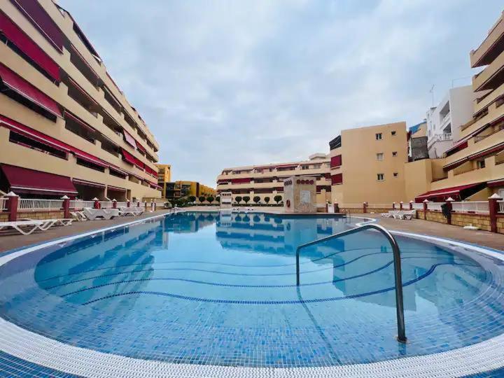 Cozy Beachfront Flat With Pool & Panoramic Sea View Terrace Apartment Puerto de Santiago  Luaran gambar
